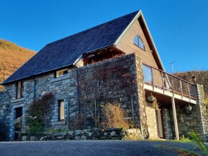 2 Bedroom Cottage with Spectacular Sea Views near Oban, Argyll, Scotland